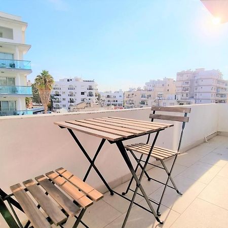 Spacious Lightflooded 2Br Apt / Near Center & Harbour Larnaca Luaran gambar