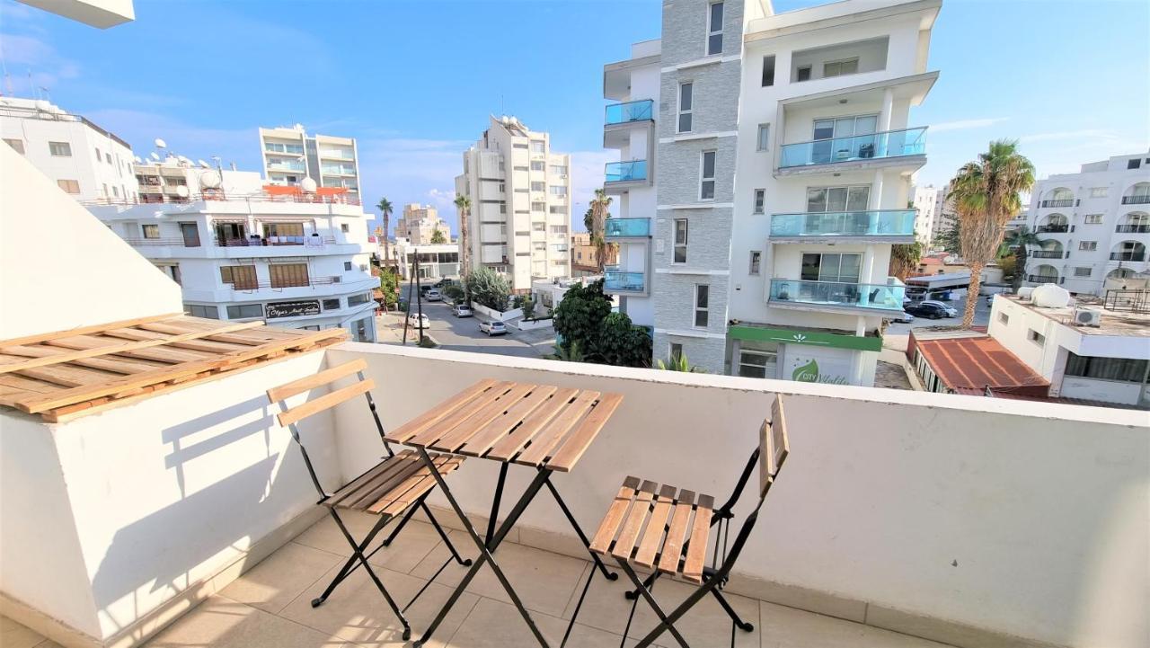Spacious Lightflooded 2Br Apt / Near Center & Harbour Larnaca Luaran gambar